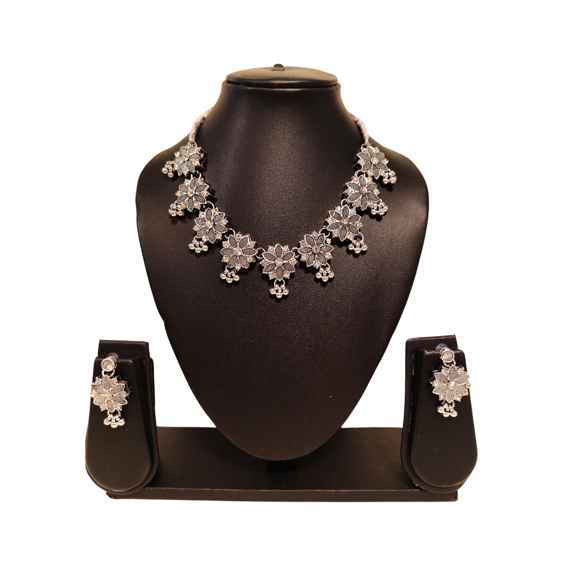 Zingme Latest Stylish Traditional Oxidised Silver Necklace Jewellery Set for Women